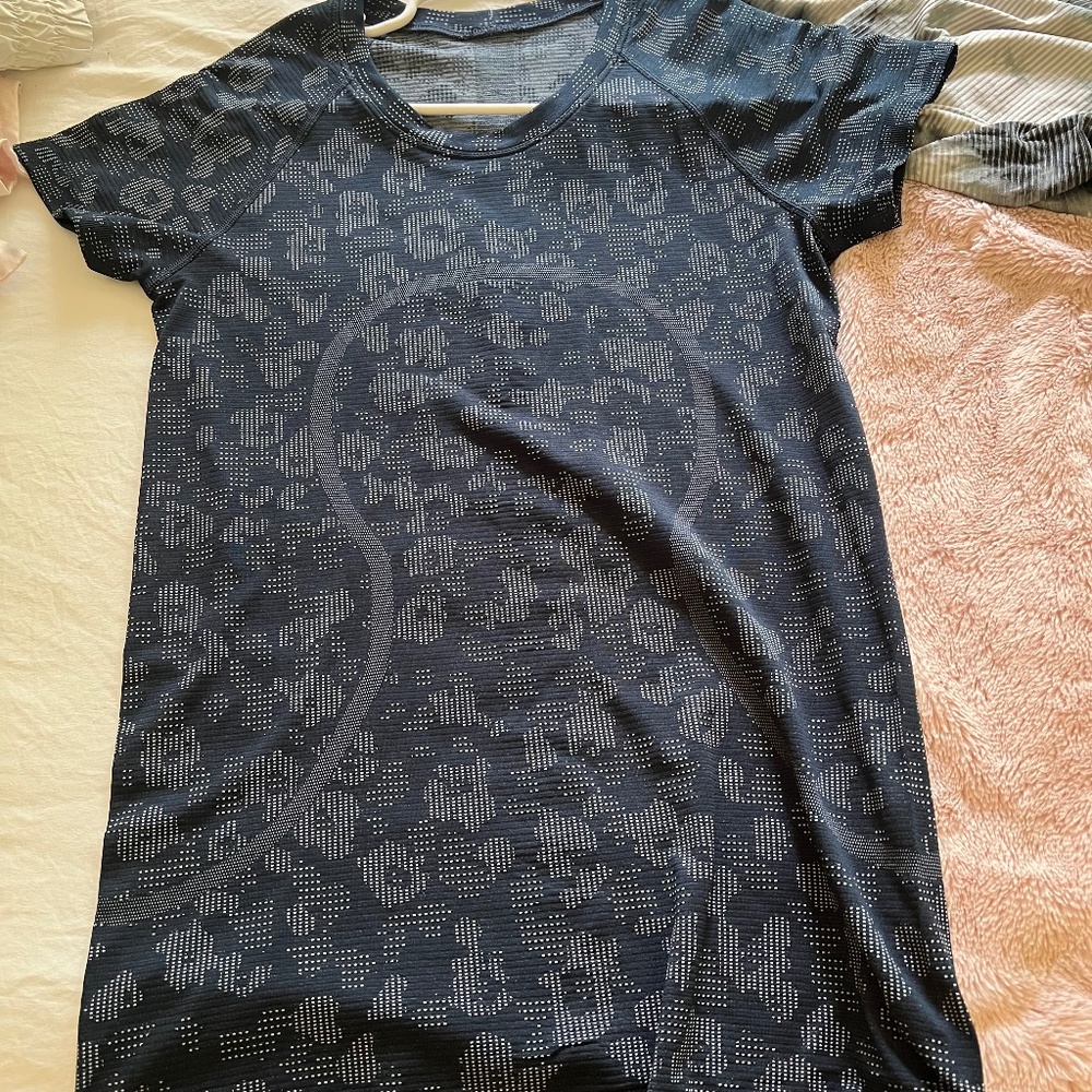 Lululemon Swiftly Tech Size 6